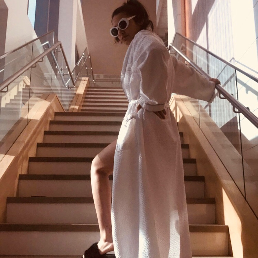 Meet your Posher, Emelia